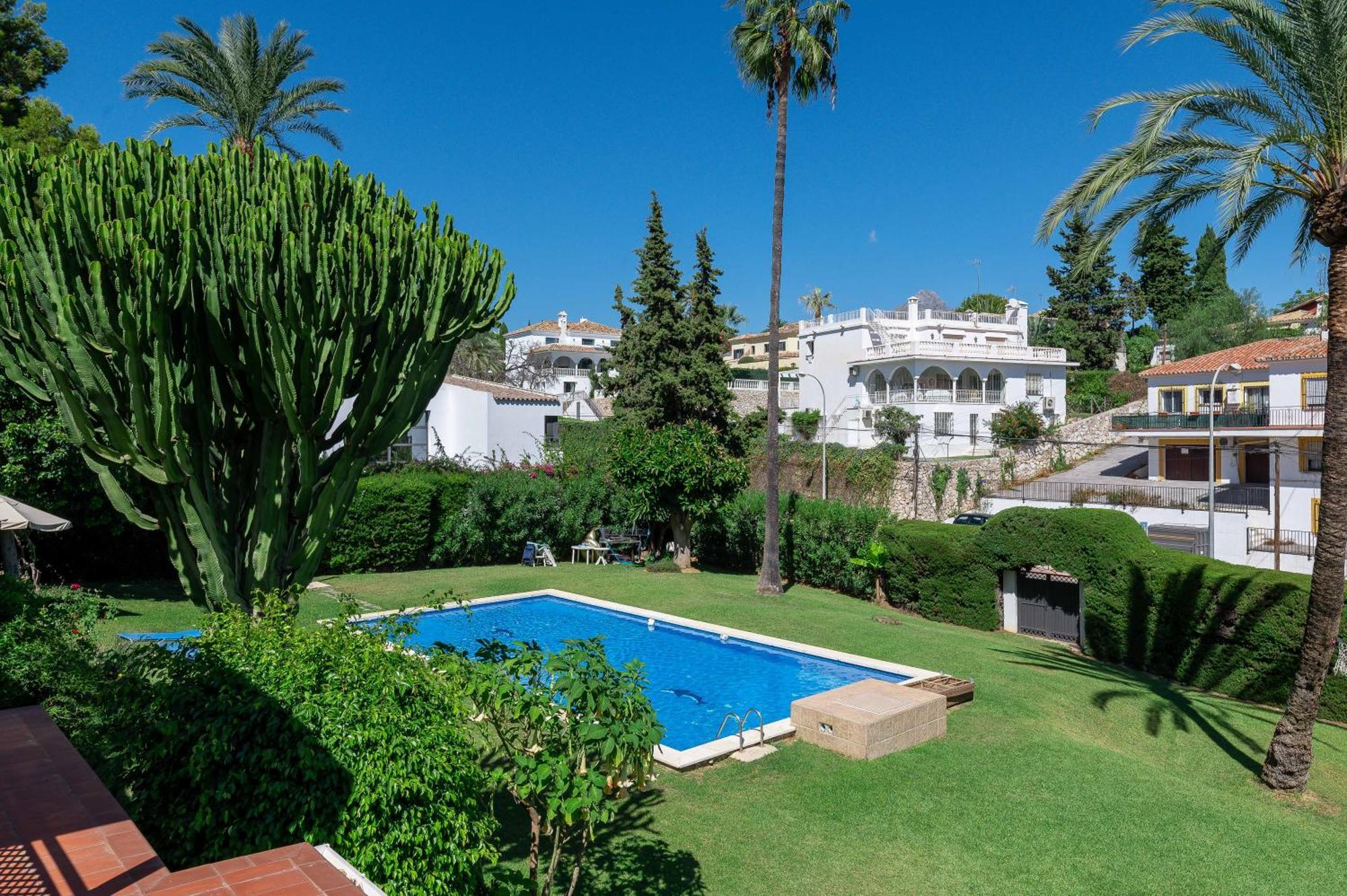 Villa Xpce Jazmines De Nueva Andalucia Marbella Exterior foto